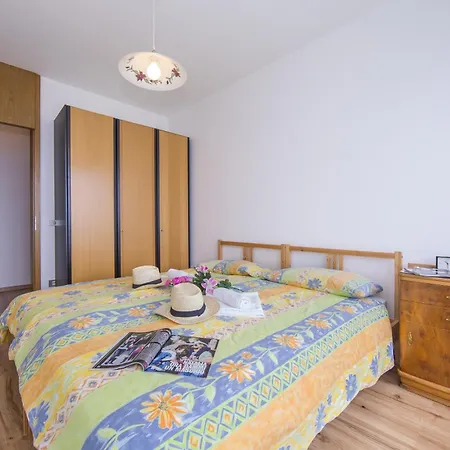 Aldesago Panoramica - Happy Apartment Lugano