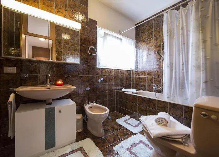 Apartamento Aldesago Panoramica - Happy Lugano